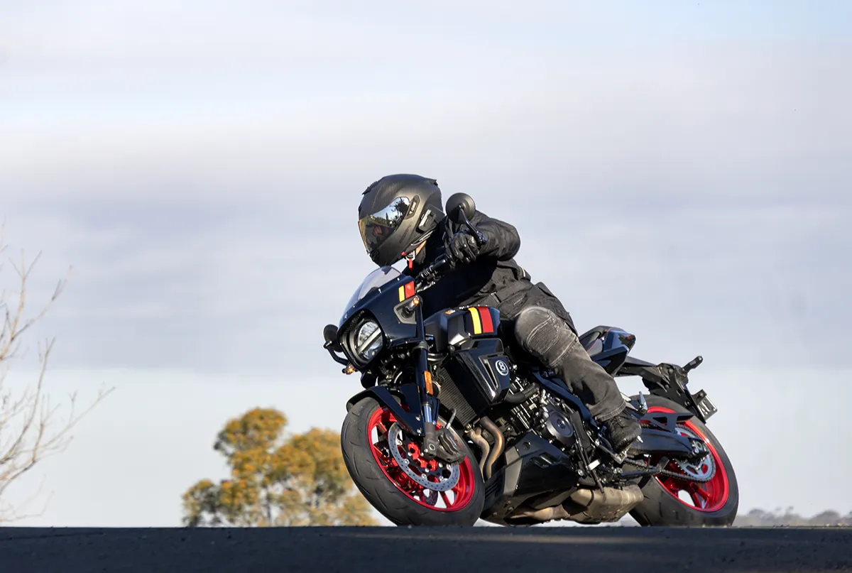 GSX8TT_5