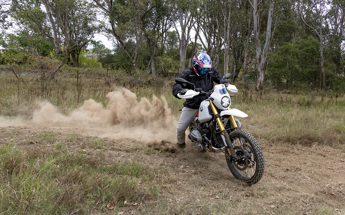 R12GS_2
