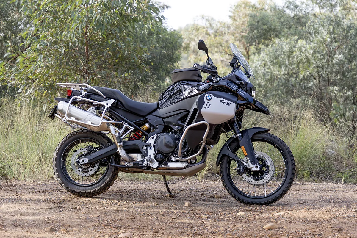 F900GS