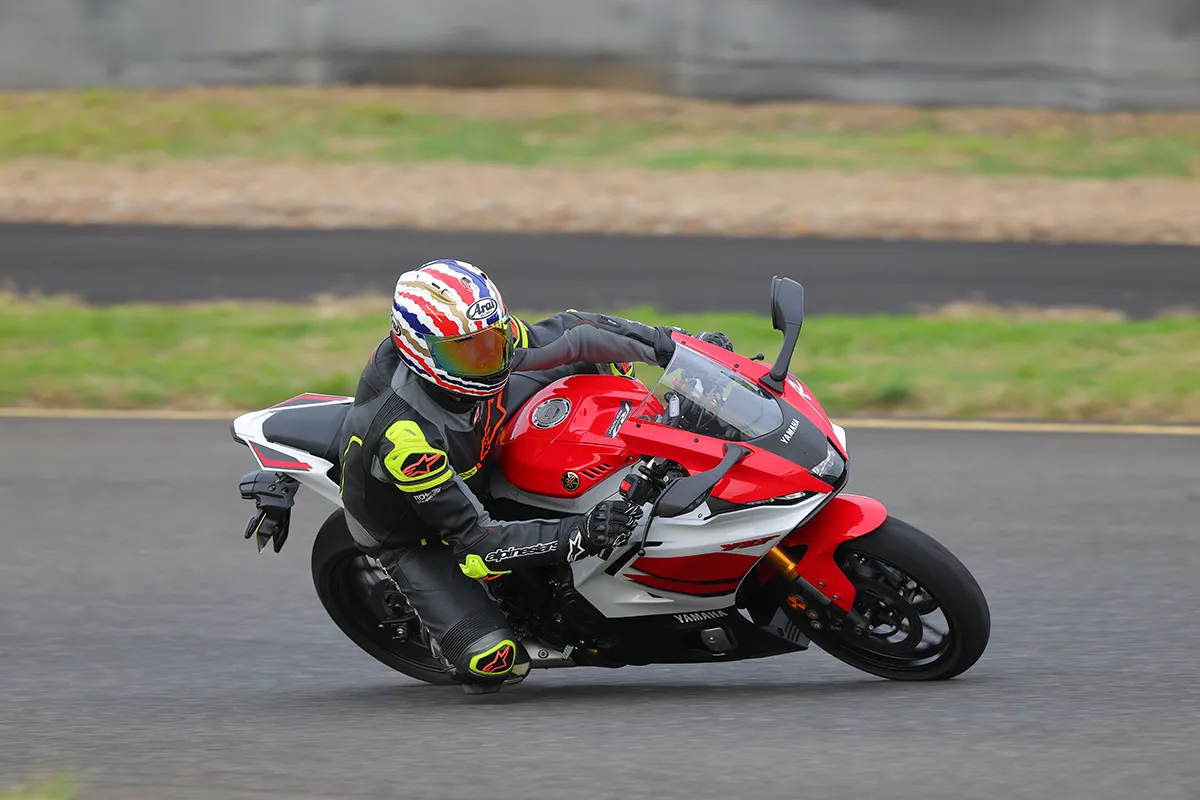 R7