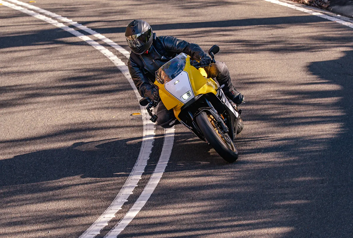 XSR900