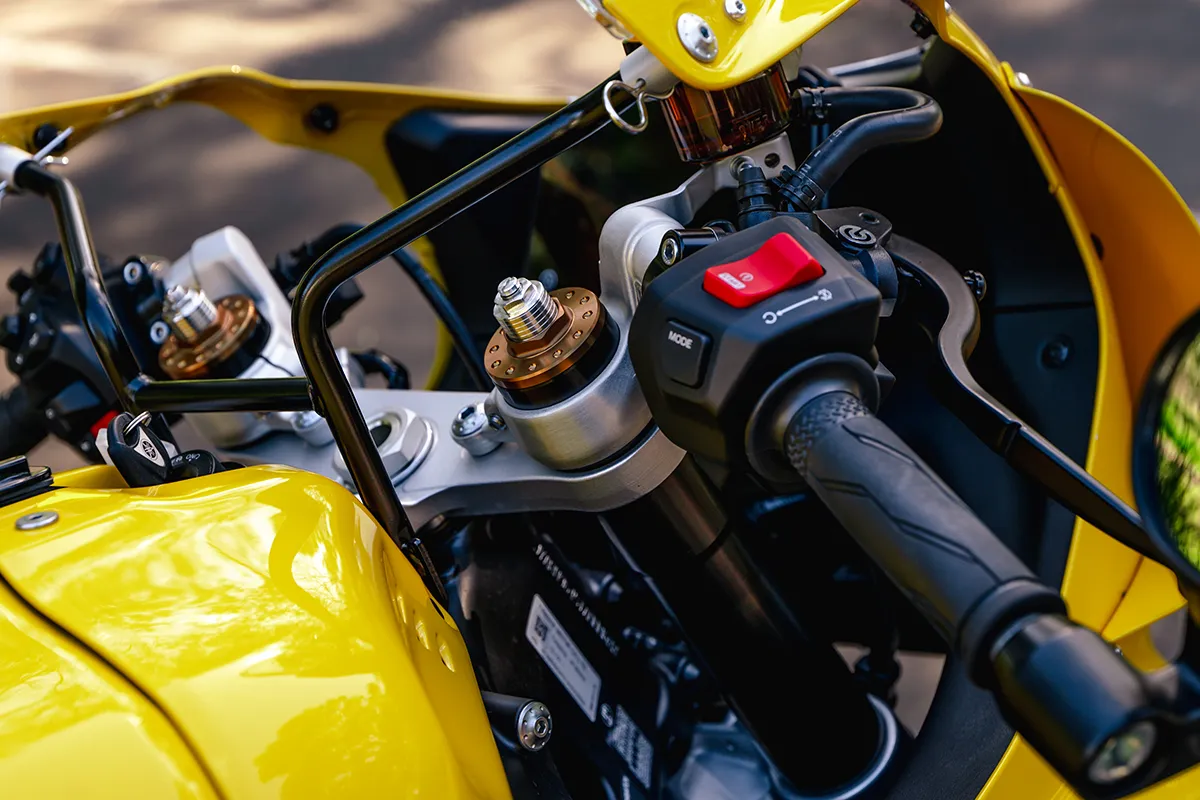 XSR900