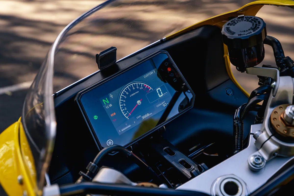 XSR900