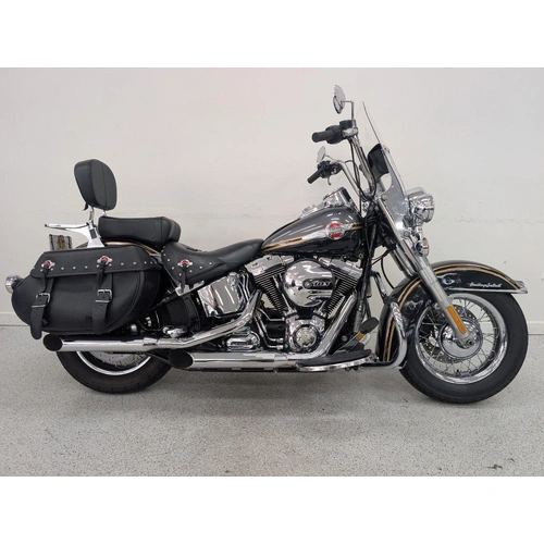 2016 Harley-davidson 1700CC FLSTC HERITAGE SOFTAIL CLASSIC CRUISER