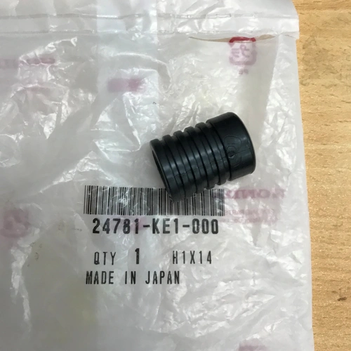 XR250L /NX650 /XL600R /CRF1100A OEM GEAR CHANGE,PEDAL RUBBER 24781KE1000 - SKU:24781KE1000