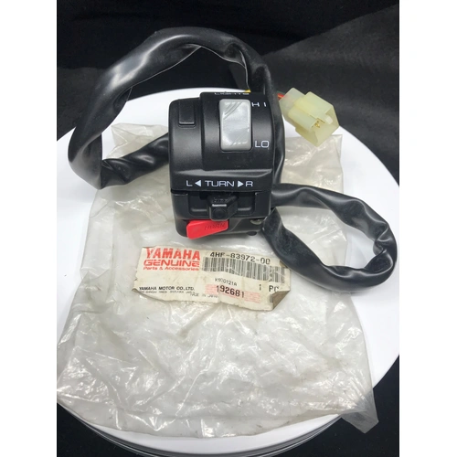 XT600E 1996-97 OEM LEFT HAND SIDE SWITCH BLOCK   4HF8397200 - SKU:4HF8397200