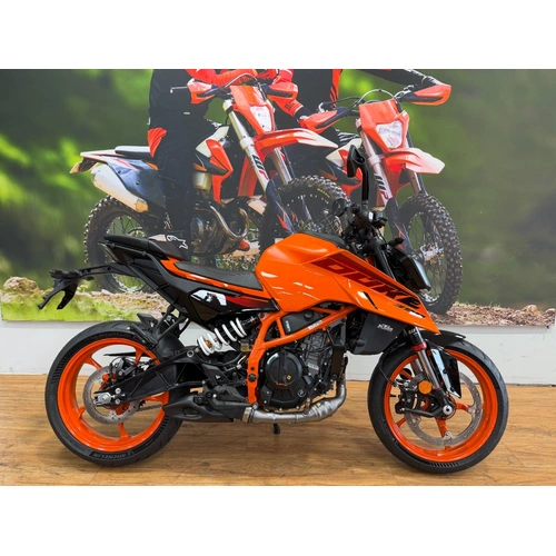 2026 Ktm 390CC 390 DUKE Road