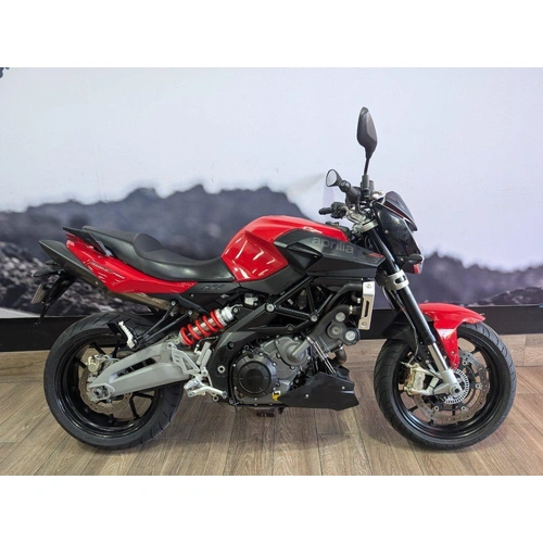 2014 Aprilia Shiver Sport 750 ABS Naked