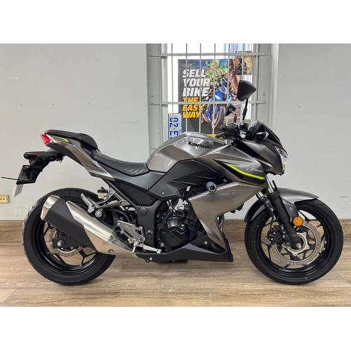 2017 Kawasaki Z300 ABS Naked