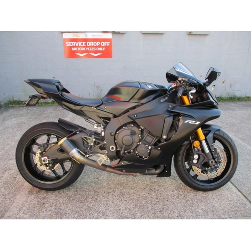 2018 YAMAHA 1000CC YZF-R1 SPORTS