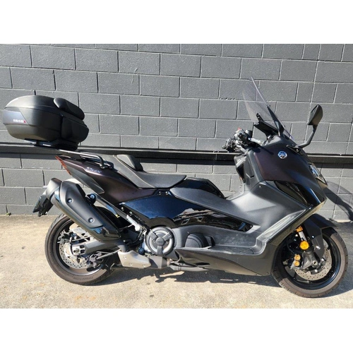 2024 Yamaha TMAX 560 Scooters
