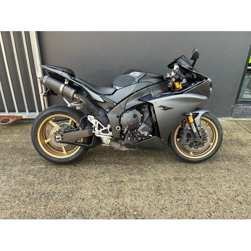 2009 Yamaha YZF-R1 Super Sport
