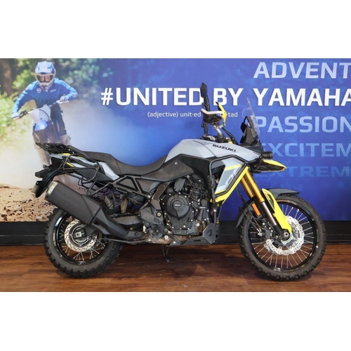 2024 Suzuki 800CC V-STROM 800 (DL800RQ) Road