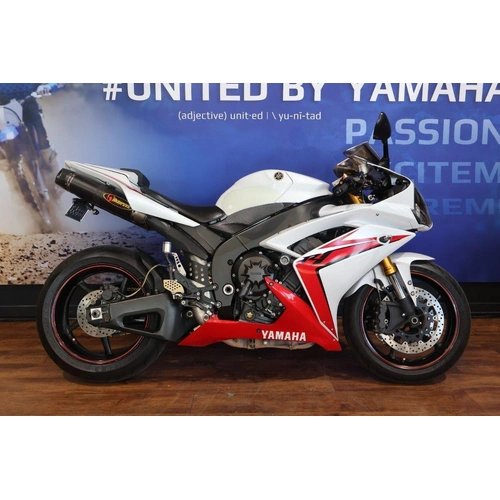 2007 Yamaha 1000CC YZF-R1 SPORTS