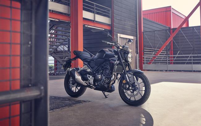 CB300R