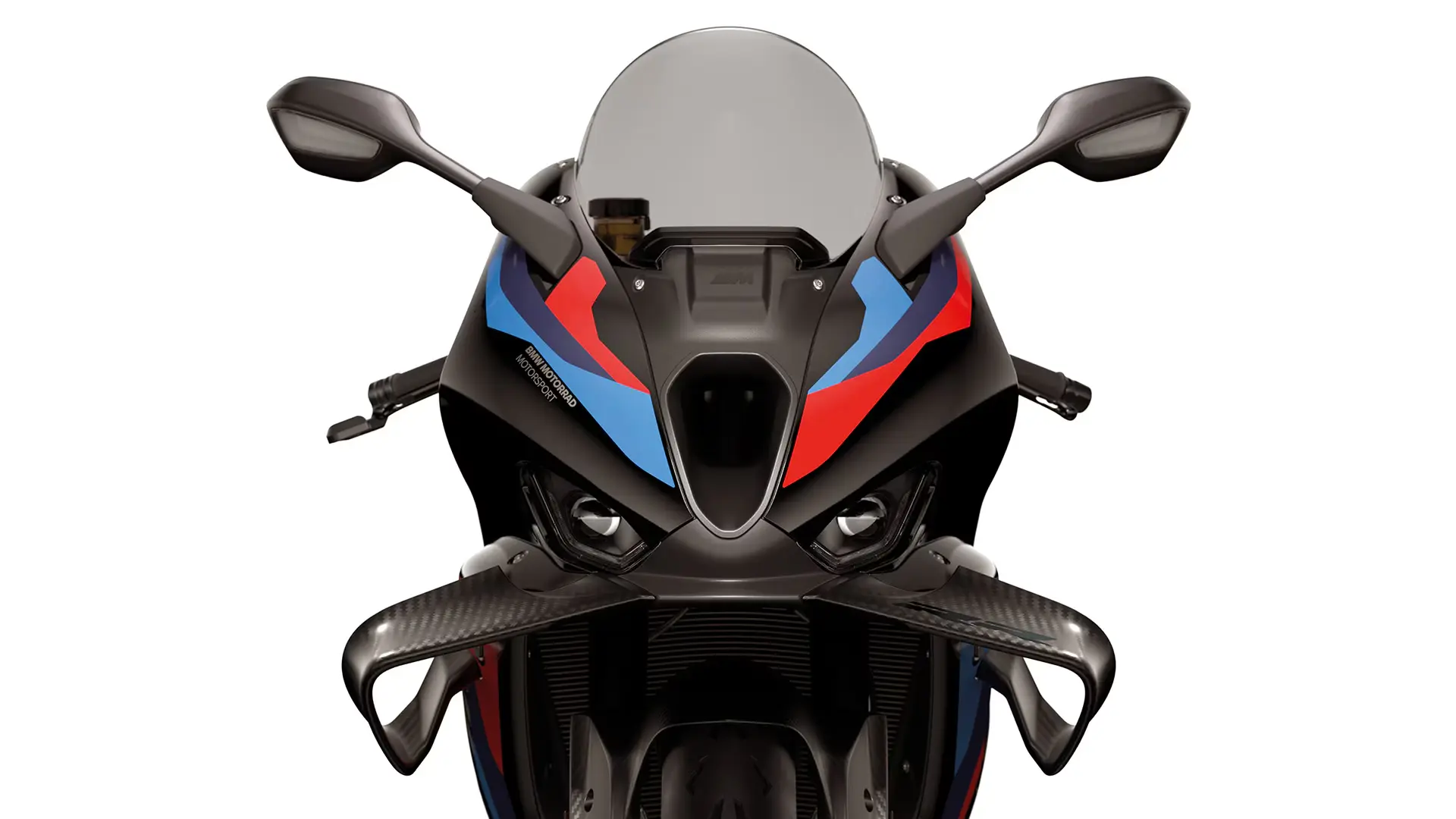 Striking front with windscreen