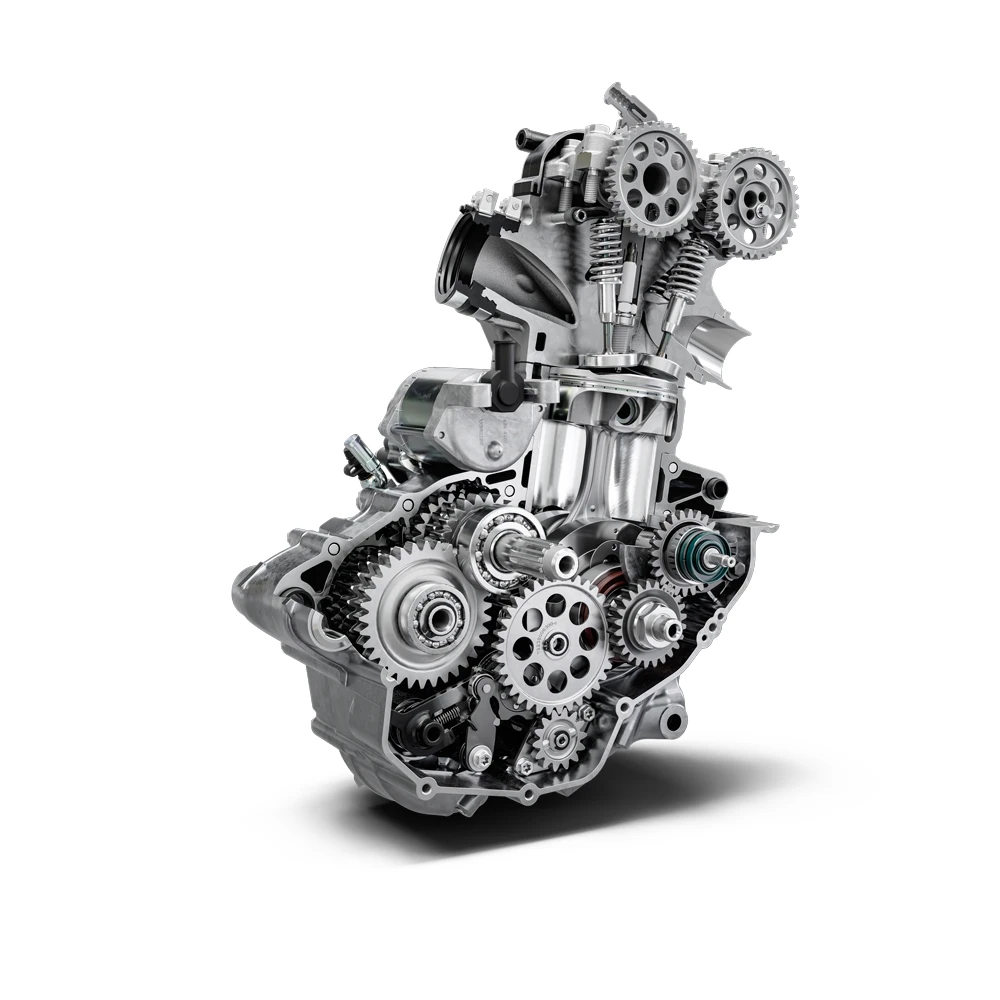 Cylinder and piston