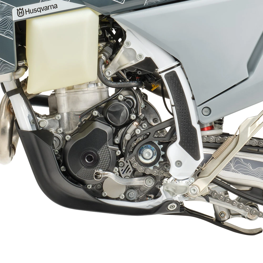 Skid plate with linkage protection