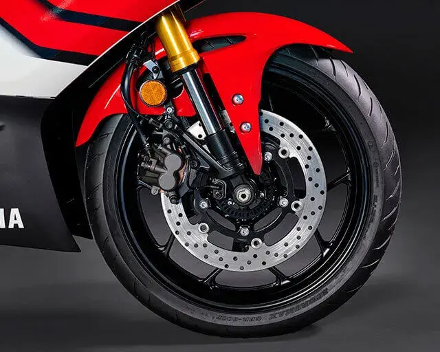 10-Spoke Cast Wheels with ABS