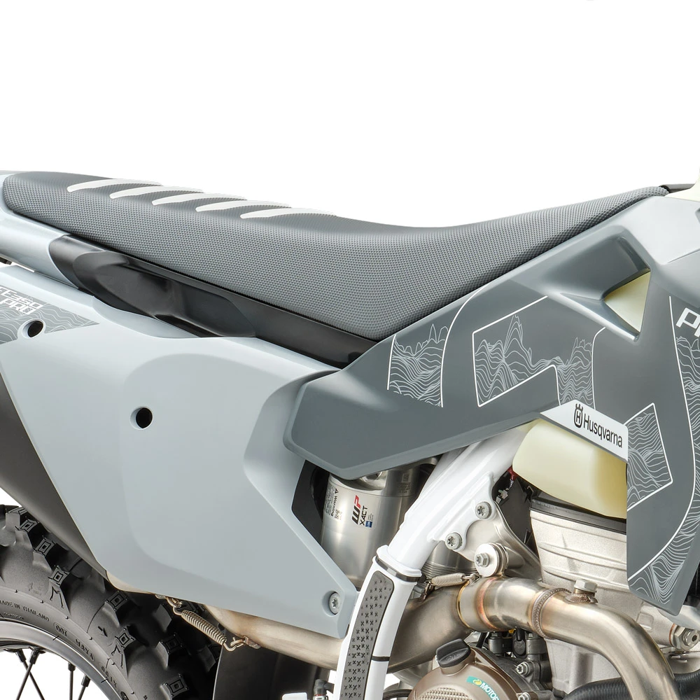 Competition seat cover