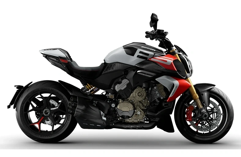 Diavel V4 RS