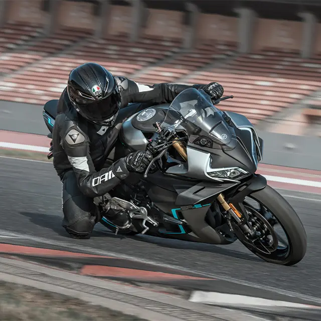 BOSCH TRACTION CONTROL FOR UNRIVALLED STABILITY