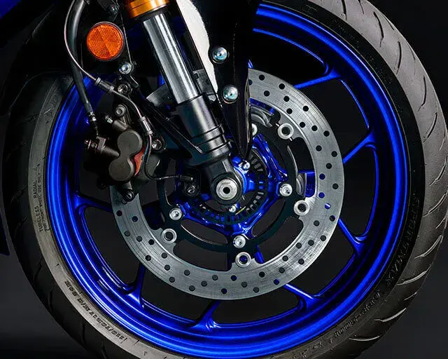 10-Spoke Cast Wheels with ABS