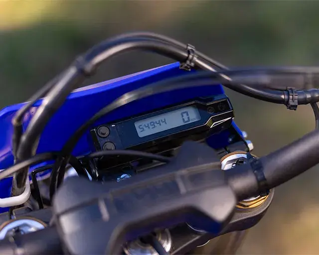 Compact instrument display