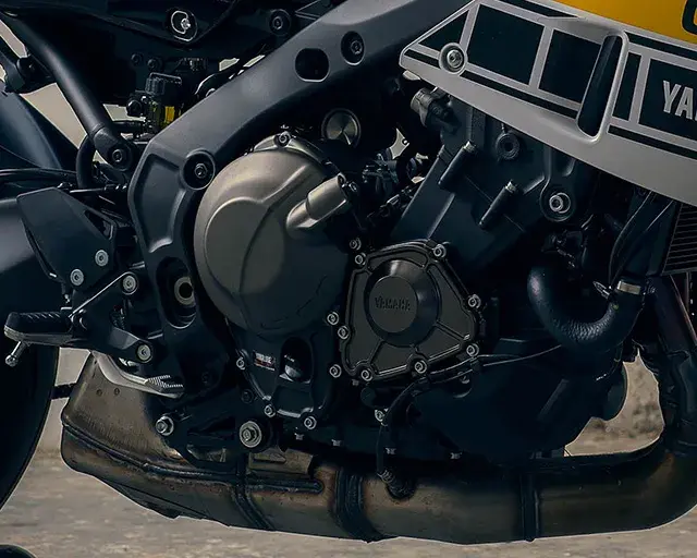 High torque 890cc 3-cylinder