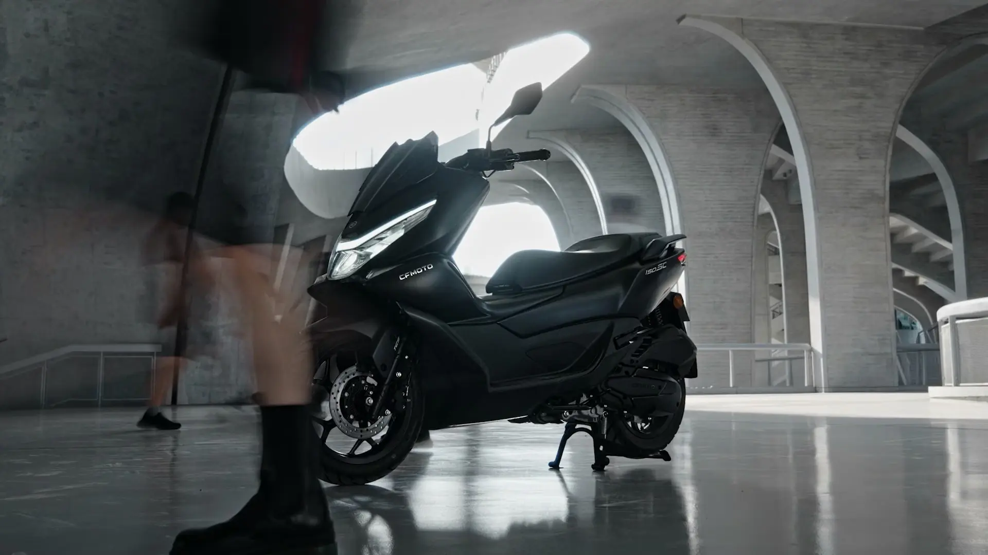 ADVANCED CHASSIS FOR NIMBLE HANDLING