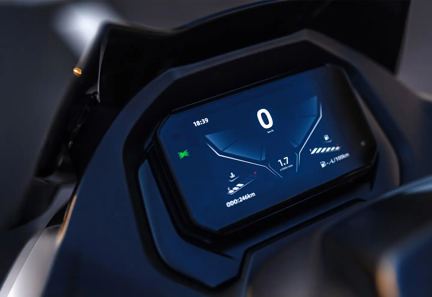CUTTING-EDGE TECHNOLOGY