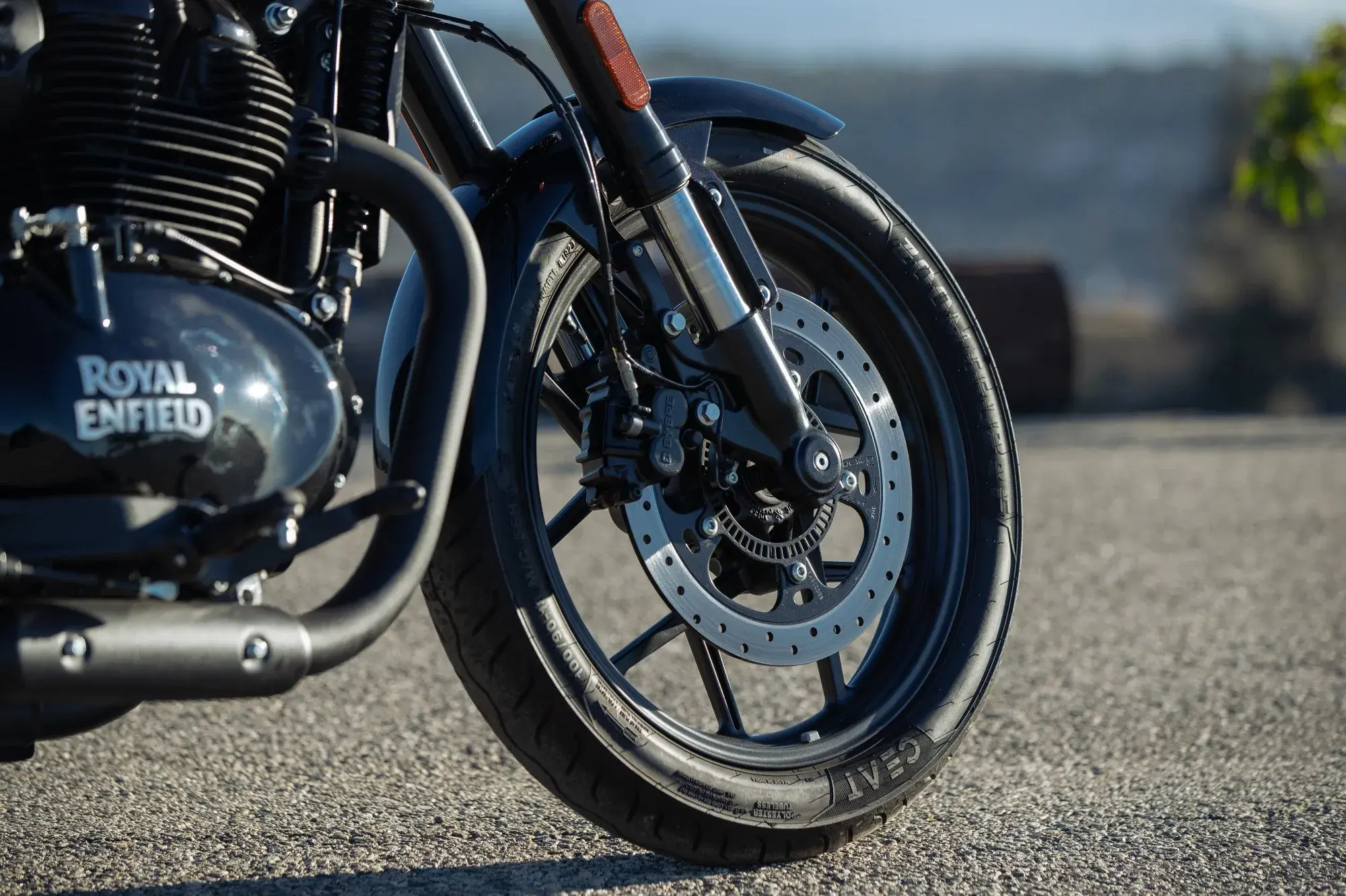 TUBELESS ALLOY WHEELS